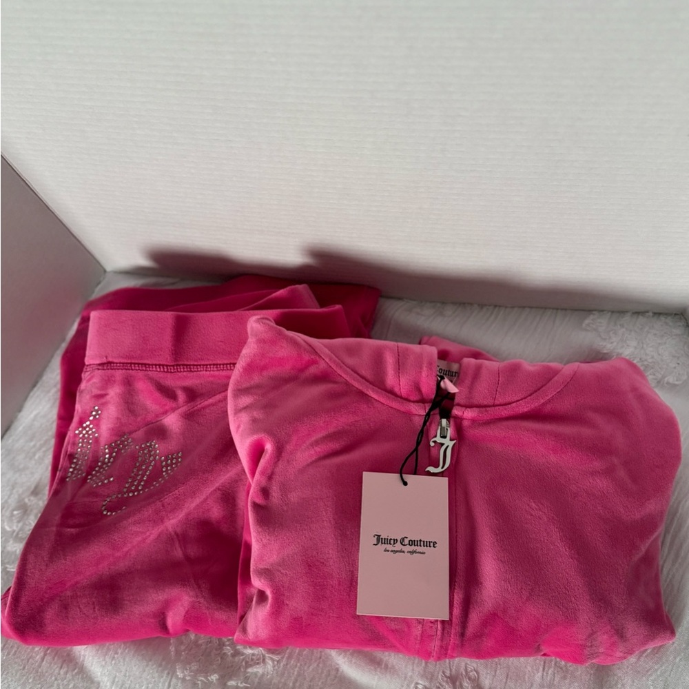 Juicy Couture Womens Hot Pink Velour Tracksuit Pant & L/S Zip Up Set Size (M)